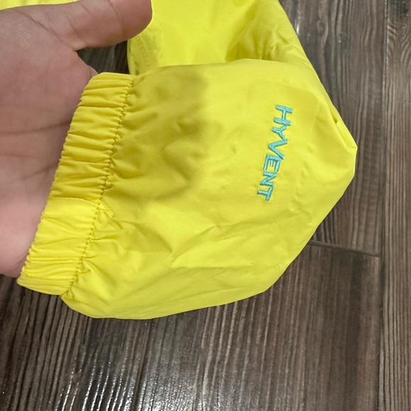 🌻 Yellow North Face Rain Jacket/Coat Girl size 10/12 - Picture 3 of 10